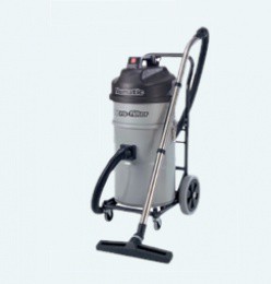 Aspirateur numatic ntd750m